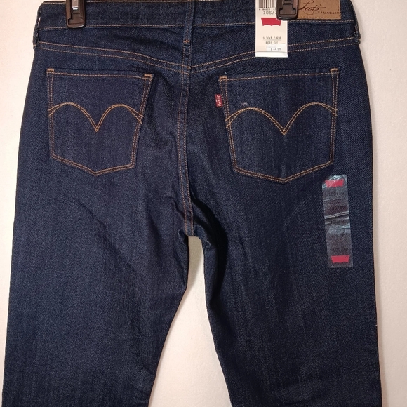 Levi's Boot Cut Dark Wash Women's Dark Blue Jeans NWT size 10 short - Picture 3 of 13